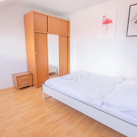 Appartement Podwale Str Large Flat In The Heart Of Old Town à Varsovie Extérieur photo